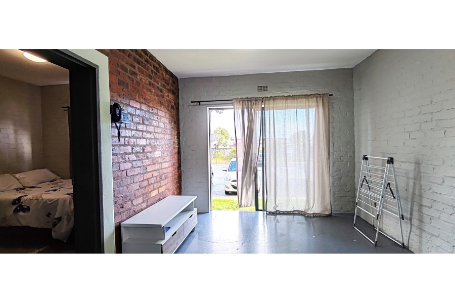 2 Bedroom Property for Sale in Brooklyn Western Cape